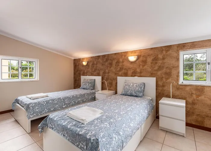 Casa Azul Belgica, * Fiscal